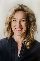 Petra  Tockenbuerger, Managing Partner